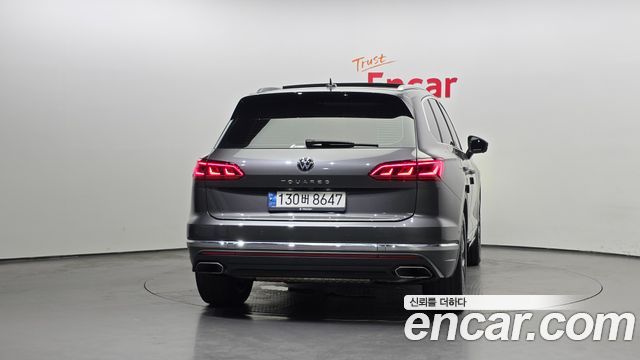 Volkswagen Touareg из Кореи Encar