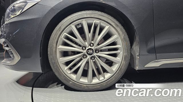 Hyundai Grandeur из Кореи Encar