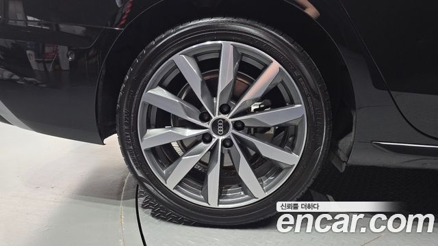 Audi A4 из Кореи Encar