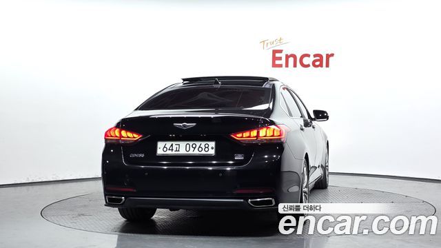 Hyundai Genesis из Кореи Encar