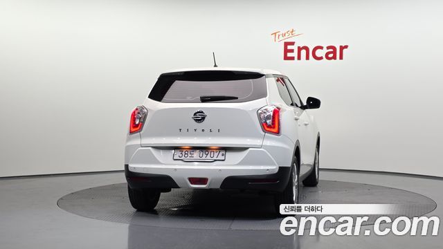Ssangyong TIBOLI из Кореи Encar