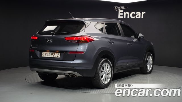 Hyundai Tucson из Кореи Encar