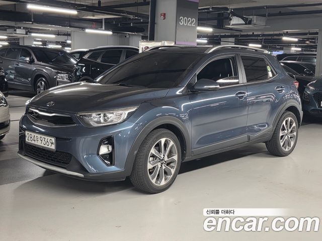 Kia Stonic из Кореи Encar
