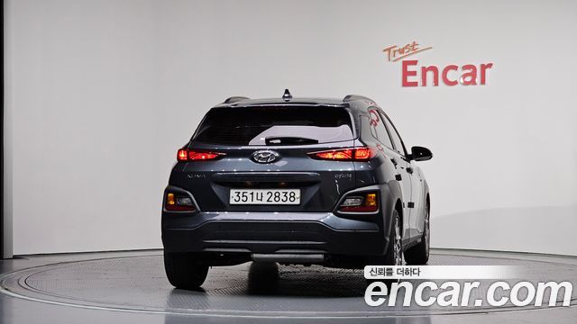 Hyundai Kona Premium Special — пробег 39 471 км — фото 4 из 5