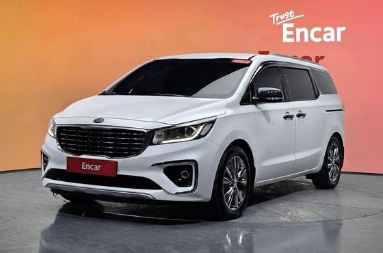 Kia Carnival 9-Seater Prstige — пробег 149 324 км — фото 1 из 5