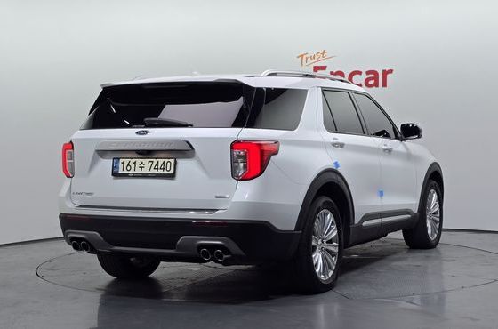 Ford Explorer 3.0 PHEV — пробег 95 776 км — фото 2 из 5