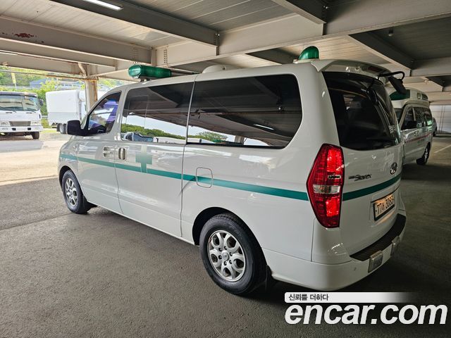 Hyundai Starex Ambulance — пробег 17 000 км — фото 3 из 5