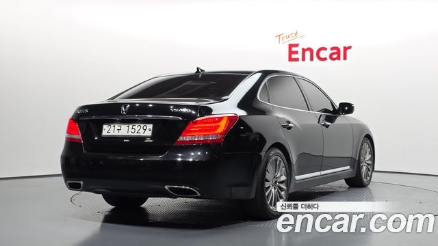 Hyundai Equus из Кореи Encar