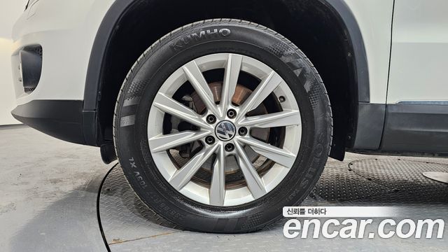 Volkswagen Tiguan из Кореи Encar