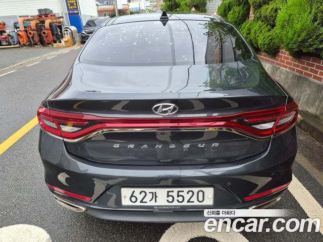 Hyundai Grandeur 2.4 Modern — пробег 151 300 км — фото 4 из 5