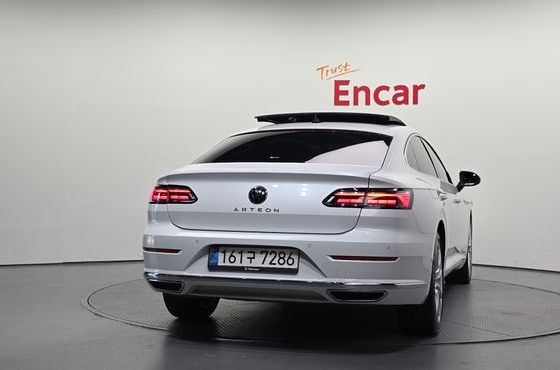Volkswagen Arteon 2.0 TDI Prestige — пробег 30 559 км — фото 4 из 5
