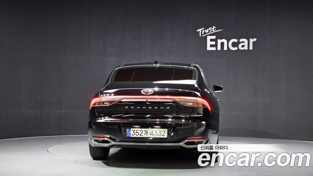 Hyundai Grandeur из Кореи Encar