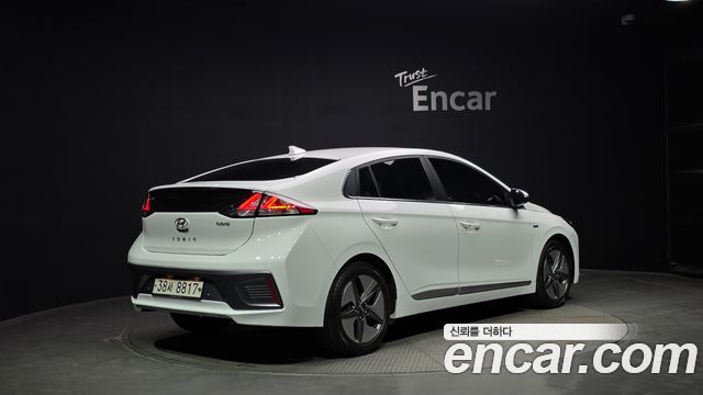 Hyundai Ioniq из Кореи Encar