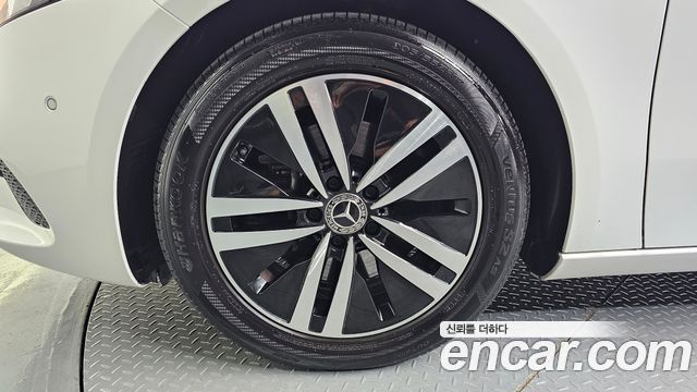 Mercedes-Benz A-Class из Кореи Encar