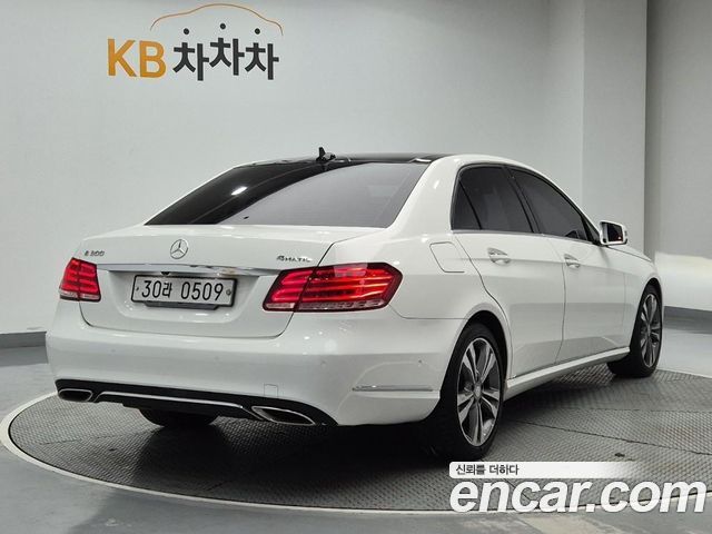 Mercedes-Benz E-Class из Кореи Encar