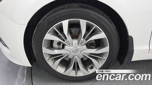 Hyundai Sonata из Кореи Encar