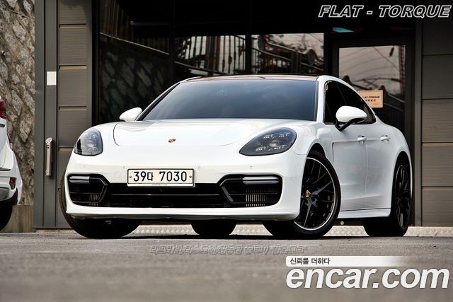 Porsche Panamera 4.0 GTS — пробег 73 780 км — фото 1 из 5