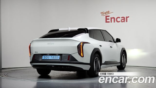 Kia EV4 из Кореи Encar