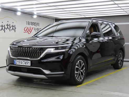 Kia Carnival Diesel 9-Seater Prestige — пробег 42 966 км — фото 1 из 5