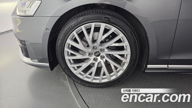 Audi A8 из Кореи Encar