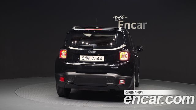 Jeep Renegade 2.4 Longitude — пробег 136 318 км — фото 4 из 5