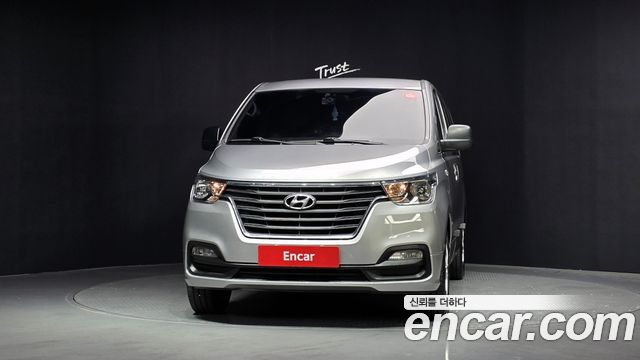 Hyundai Starex Urban 9-Seater Premium — пробег 116 273 км — фото 3 из 5