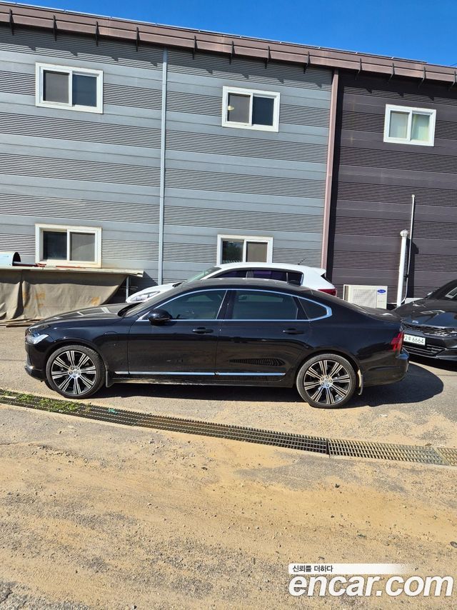 Volvo S90 T8 AWD Ultimate Bright — пробег 63 000 км — фото 4 из 5