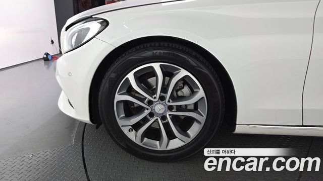 Mercedes-Benz C-Class из Кореи Encar