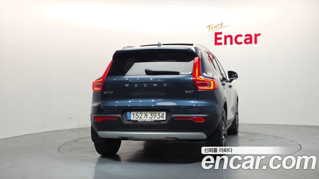Volvo XC40 B4 Inscription — пробег 41 783 км — фото 4 из 5