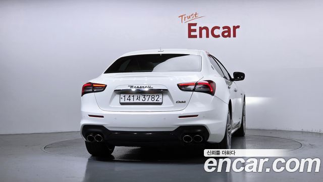Maserati Ghibli 3.0 Diesel GranSport 3rd — пробег 135 779 км — фото 4 из 5