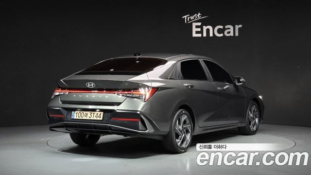 Hyundai AVANTE из Кореи Encar