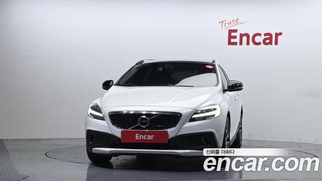 Volvo V40 из Кореи Encar