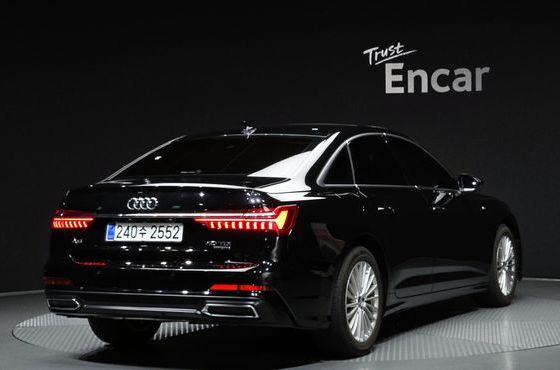 Audi A6 40 TDI Quattro Premium — пробег 102 596 км — фото 2 из 5