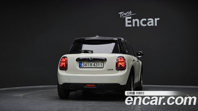 Mini Cooper из Кореи Encar