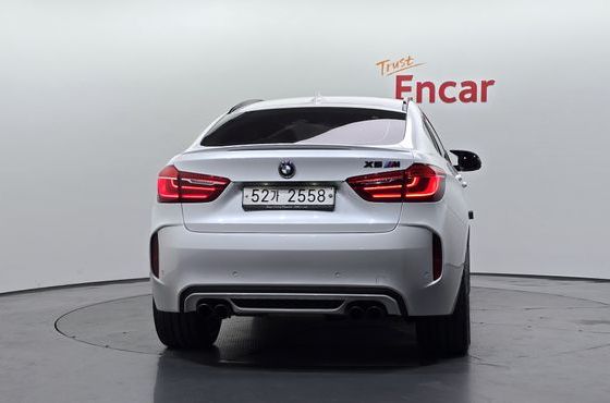 BMW X6M 4.4 — пробег 75 216 км — фото 4 из 5
