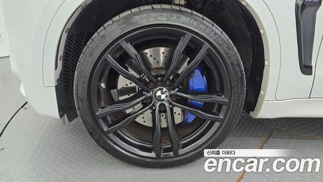 BMW X6M 4.4 — пробег 75 216 км — фото 5 из 5