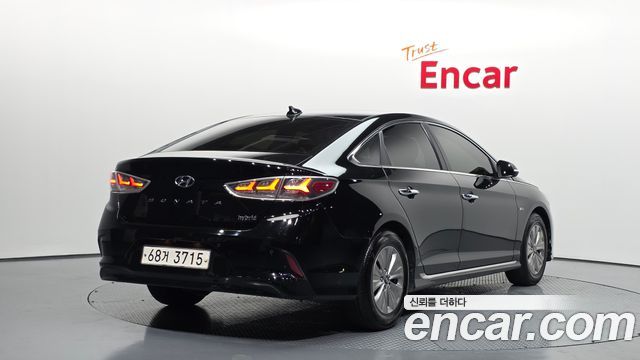 Hyundai Sonata Modern — пробег 172 068 км — фото 2 из 5