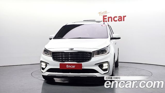 Kia Carnival из Кореи Encar