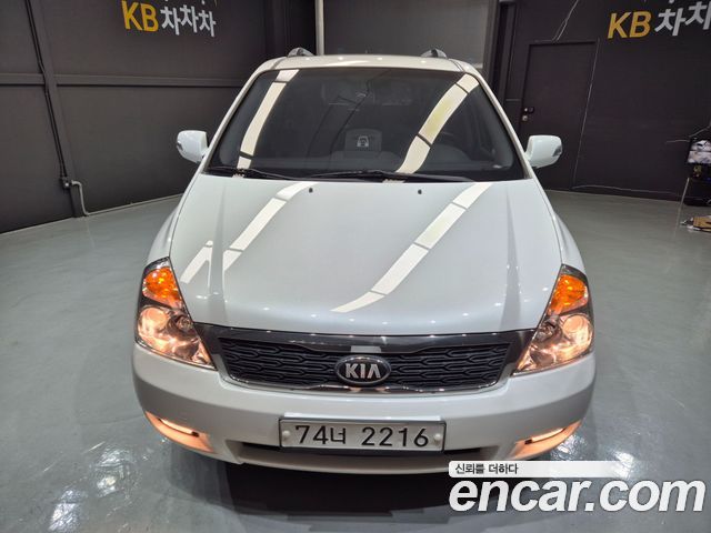 Kia Carnival из Кореи Encar