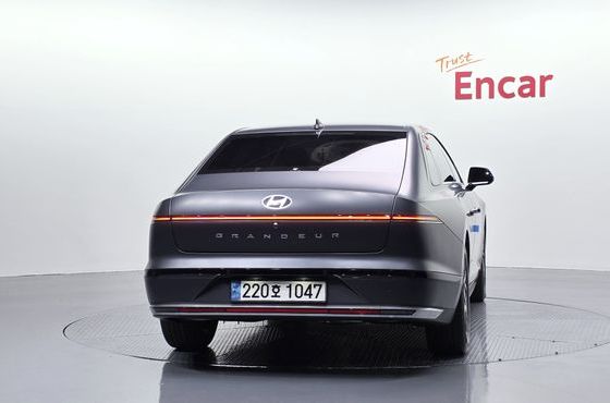 Hyundai Grandeur Premium — пробег 35 072 км — фото 4 из 5