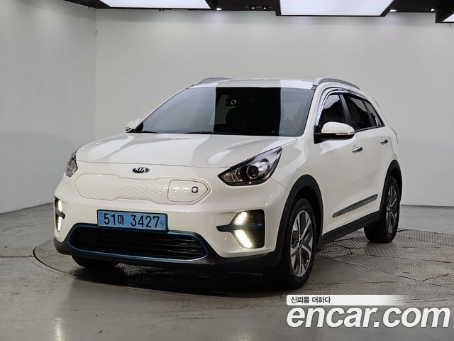 Kia Niro Taxi — пробег 233 627 км — фото 1 из 5