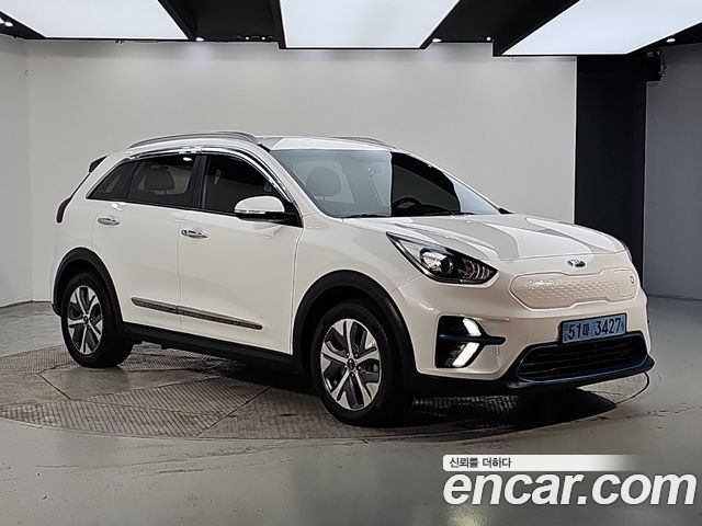 Kia Niro Taxi — пробег 233 627 км — фото 3 из 5