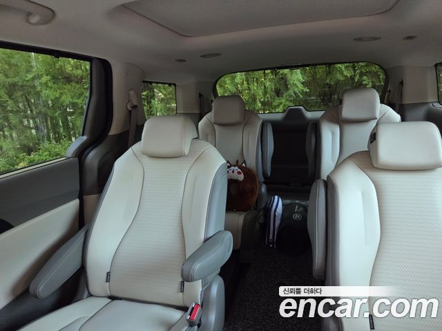 Kia Carnival Hev 9 Seater X Line — пробег 8 500 км — фото 3 из 5