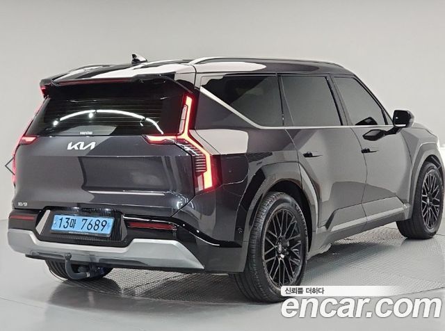 Kia EV9 из Кореи Encar