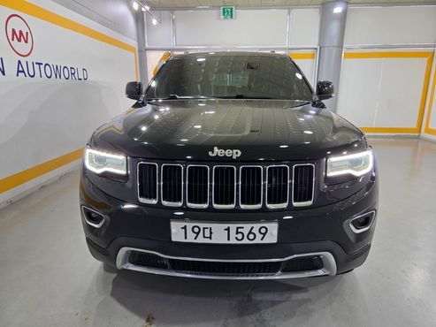 Jeep Cherokee 3.0 Diesel Limited WK2 — пробег 121 872 км — фото 1 из 5