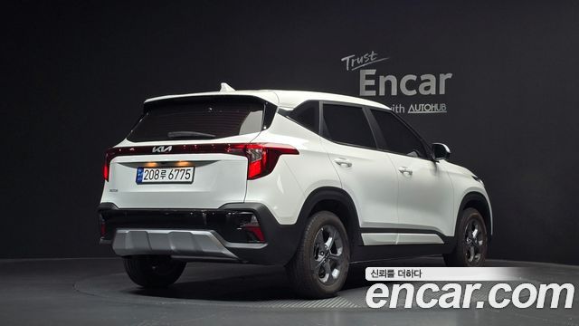 Kia Seltos из Кореи Encar