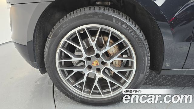 Porsche Macan из Кореи Encar