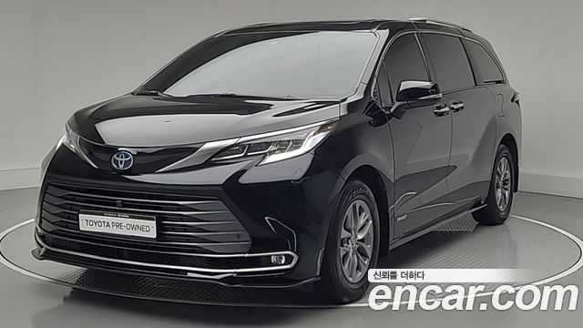 Toyota Sienna 2.5 Hybrid AWD — пробег 96 494 км — фото 1 из 5