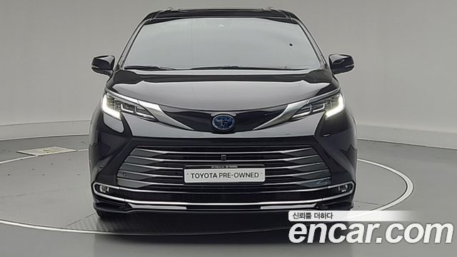 Toyota Sienna 2.5 Hybrid AWD — пробег 96 494 км — фото 3 из 5
