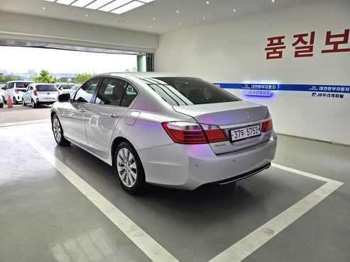 Honda Accord 2.4 9th — пробег 89 304 км — фото 5 из 5
